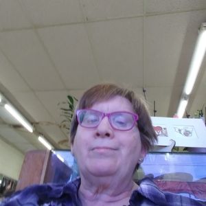 Meet your Posher, Lisa